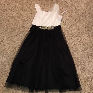 Black/ white dress